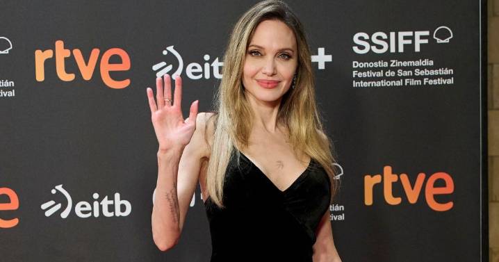 Angelina Jolie’s Black Velvet Gown at ‘Couture’ Red Carpet Will Make You Look Twice