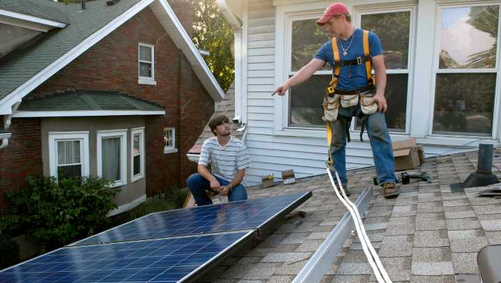 As top official exits, are Louisville climate goals still in reach?