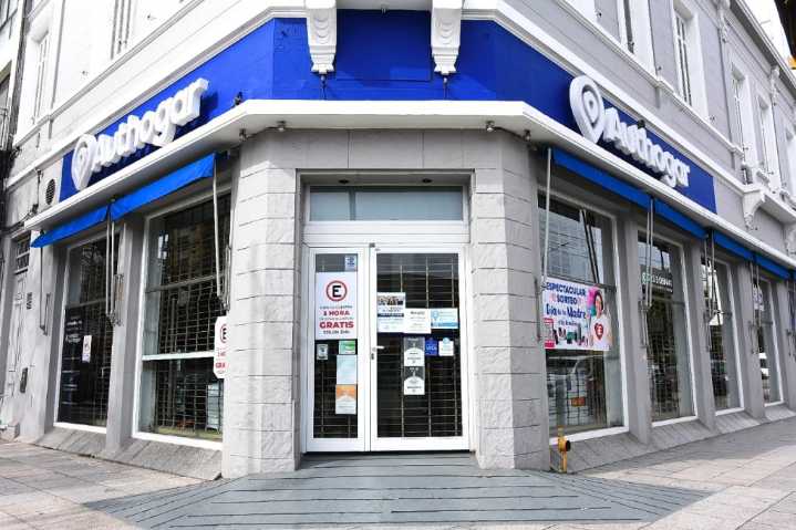 Aseguran que el Día del Empleado de Comercio tiene “90% de acatamiento”