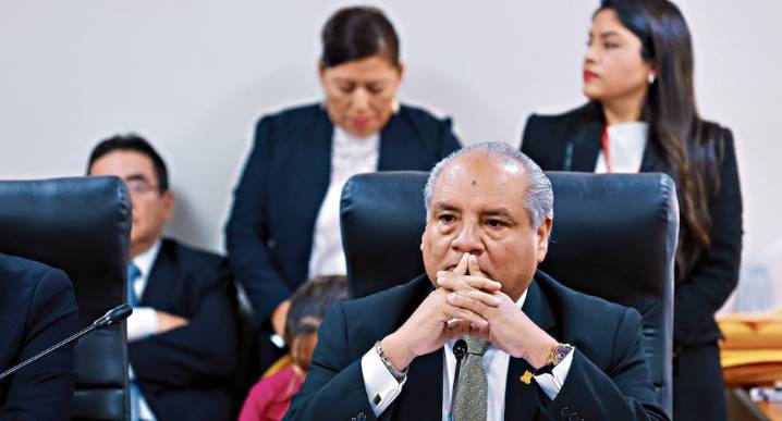 Ministro responde ante Congreso por trenes de ‘Porky’: Confirma que proyecto Lima