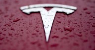 Tesla settles over fatal crashes related to Autopilot
