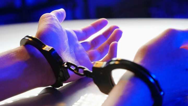 Capturan a Mujer Policía Estatal Junto a Banda Dedicada al Robo de Transporte de Carga en Puebla