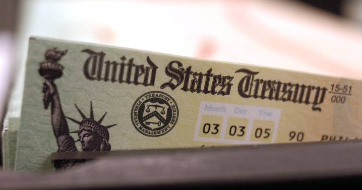 Social Security payments to go electronic starting next week as agency moves away from paper checks