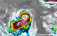 ‘Narda’ pierde fuerza como huracán y termina como categoría 1... ¿Cómo afectará a México?