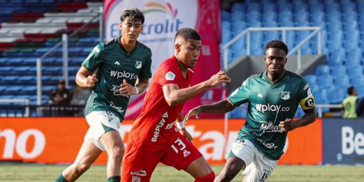 América ya tiene nuevo técnico y fue visto en el Pascual Guerrero, en el clásico ante Deportivo Cali: así vio a su equipo, en el empate 0