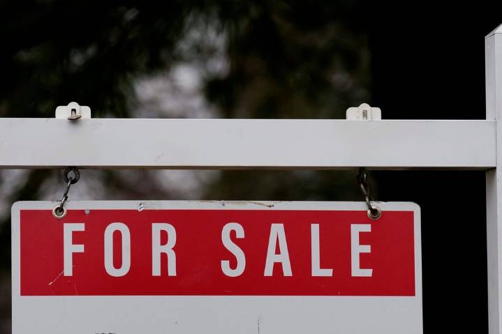 Profit margin on flipping a home is at a 17-year low due to high prices – Winnipeg Free Press