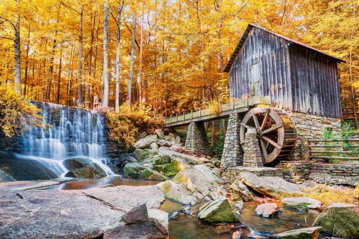 Georgia’s 3 Most Romantic Fall Drives