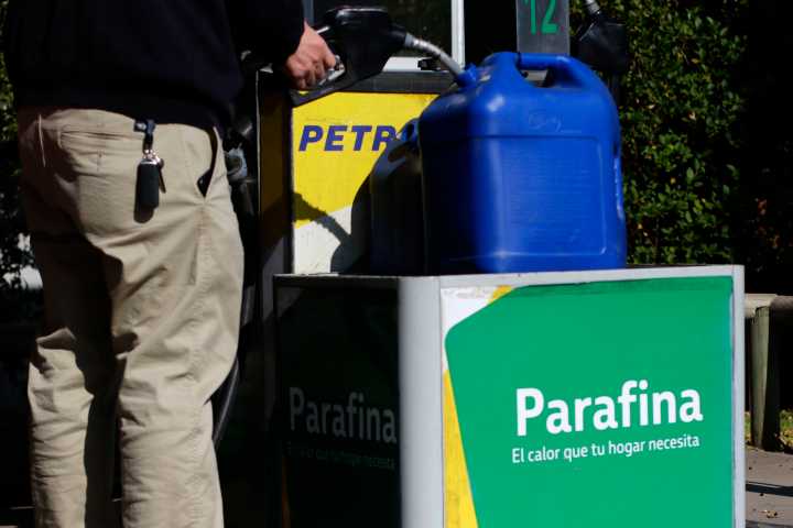 Enap: Parafina rompe con dos semanas a la baja y anota pequeña alza