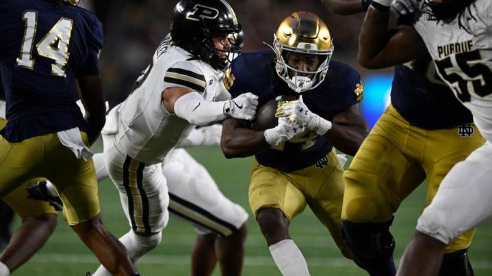 No. 24 Notre Dame powers to 56-30 win over Purdue