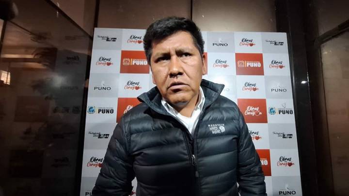 Freddy Velásquez mantiene cargo en la DIRESA, pero bonos irregulares continúan generando tensión