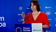 El Govern ix “al rescat” de l’Acadèmia Valenciana de la Llengua després de la retallada de PP i Vox