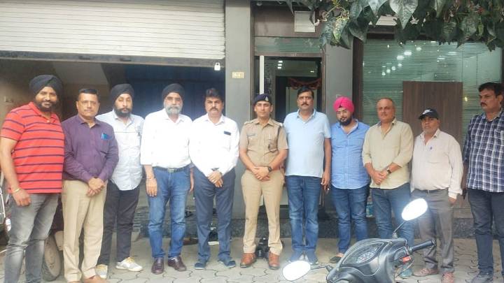 Indore News: ACP Holds Meeting With Transporters; Discusses Entry Timings Of Heavy Vehicles In City