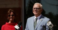 Hoover Mayor-elect Nick Derzis announces transition team