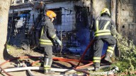 Bomberos trabajaron en un principio de incendio en una vivienda en Barrio Alberdi