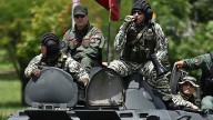 Apareció en la toma militar de Caracas el general Suárez tras rumores de que había desertado: "Venceremos"