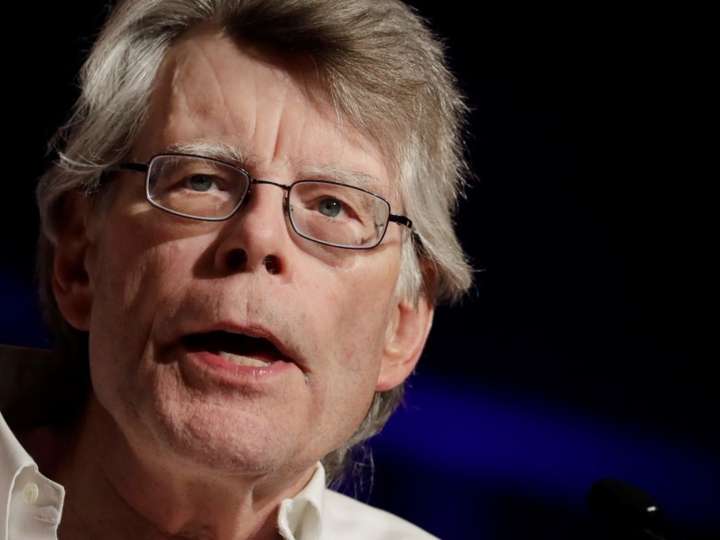 Stephen King y su teoría de por qué la gente prefiere ver películas en streaming en lugar de ir al cine