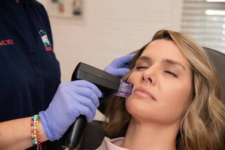 Mirror Mirror Med Spa Specializes in Skin, Face and Body Treatments
