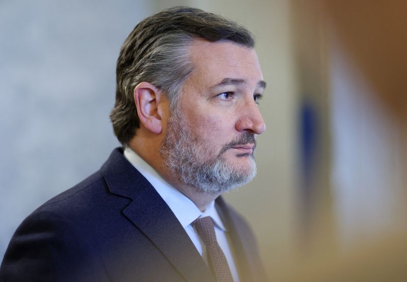 Ted Cruz, a powerful Republican, condemns government threats against US broadcasters