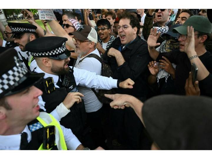 U.K. police arrest nearly 900 at protest in support of terrorist group