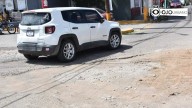 Calle Molino del Rey, intransitable por zanja; alcalde asegura recarpeteo a la brevedad