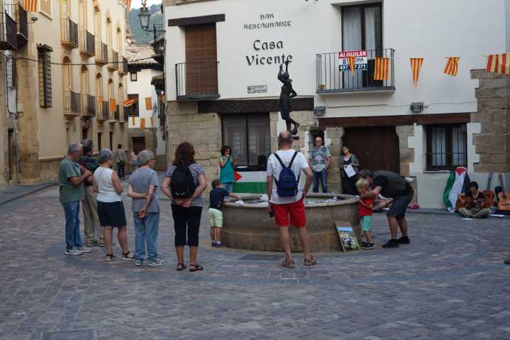 Concentración por Gaza en Rubielos de Mora