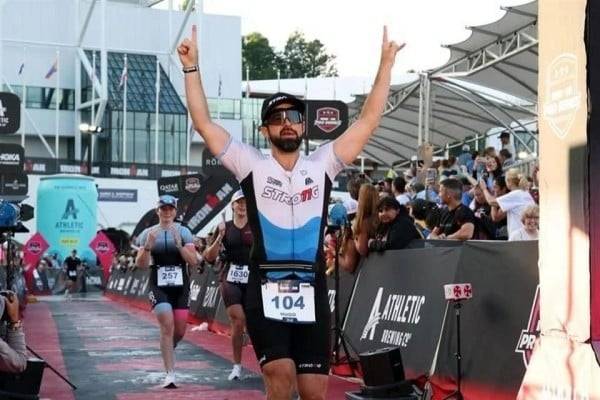 Hugo Oliveras reta al Iron Man con todo y secuelas