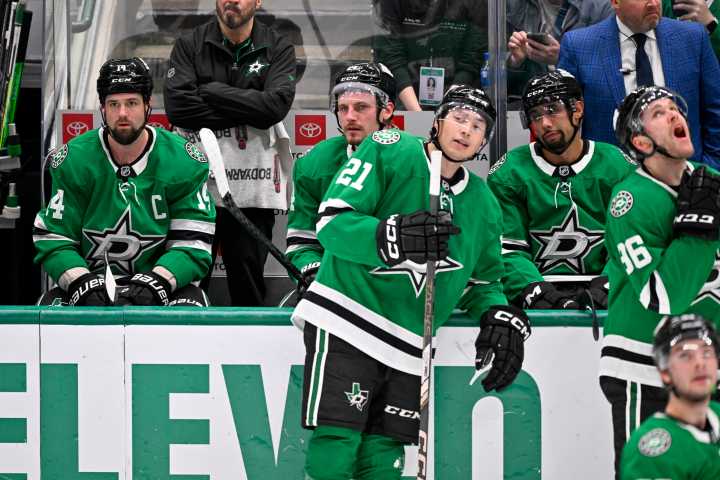 NHL Rumours: Latest on Contract Talks with Dallas Stars Forward