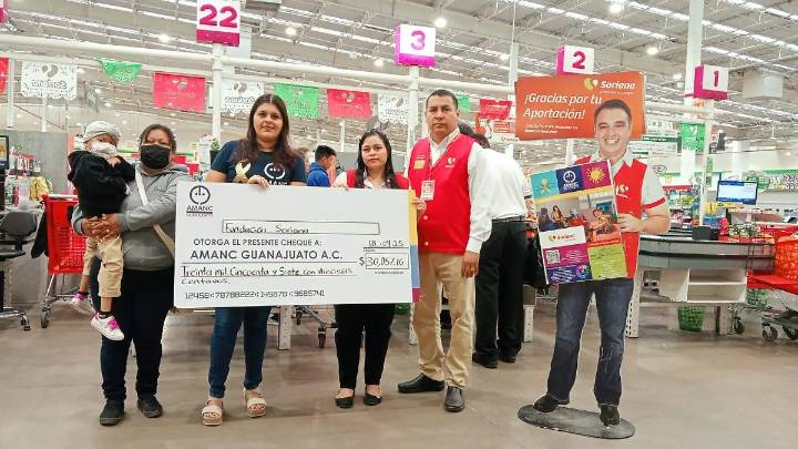 AMANC Guanajuato recibe apoyo de campaña de redondeo de Soriana