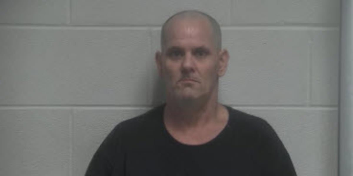 FBI arrests escaped inmate in Louisville, 2 charged with helping him flee