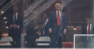 Trump encabeza el homenaje a Charlie Kirk ante miles de seguidores