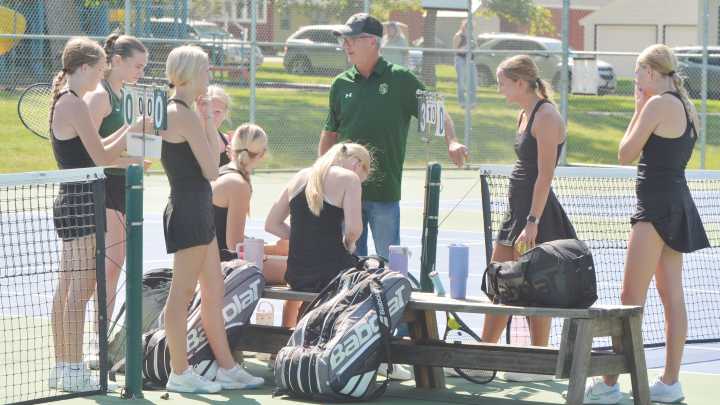 Tennis: Watertown hosts Sioux Falls Lincoln, Jefferson in triangular