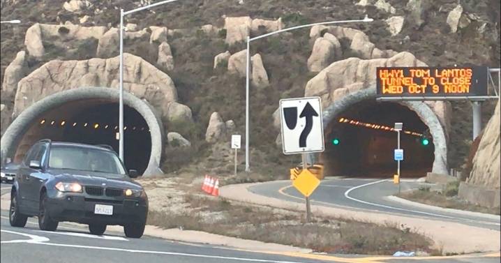 Wanted suspect flees along Highway 1 near Devil's Slide on San Mateo County coast