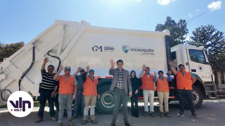 Vichuquén recibe nuevo camión recolector gracias a millonaria inversión del GORE Maule