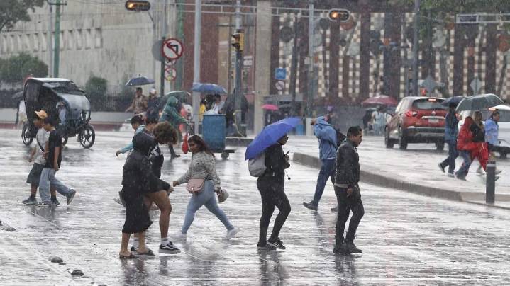 Activan Alerta Amarilla por lluvias fuertes y posible caída de granizo en 10 alcaldías de la CDMX