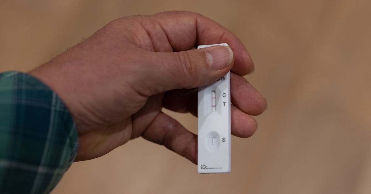 New Covid variant symptoms as strain continues to spread in UK