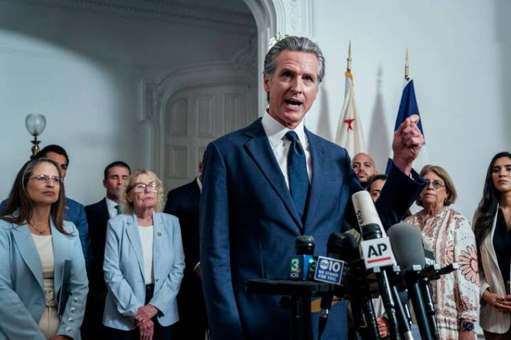 California governor signs sweeping AI law