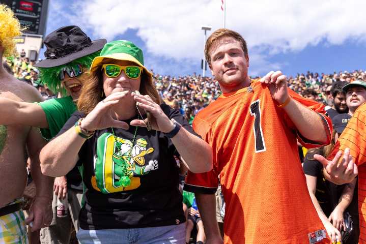 Watch: Oregon’s Jayden Limar hurdles defender, plus more top plays as Ducks beat Beavers