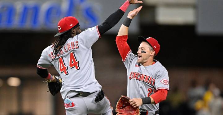 Cardinals try to play spoiler in three games against Reds