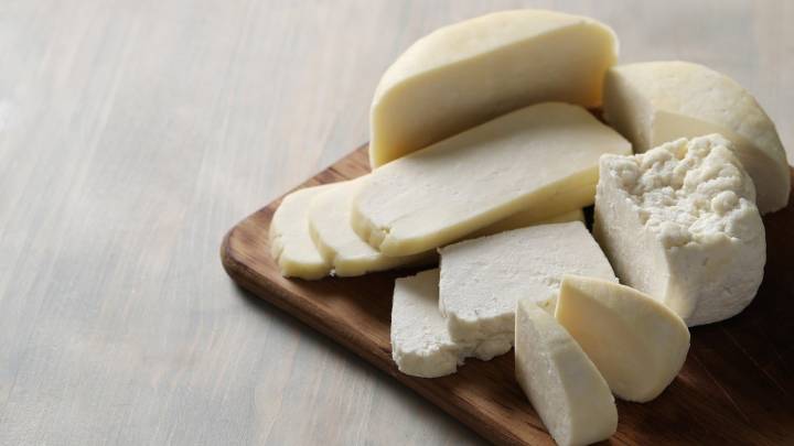 La Anmat prohibió la venta de un queso cremoso