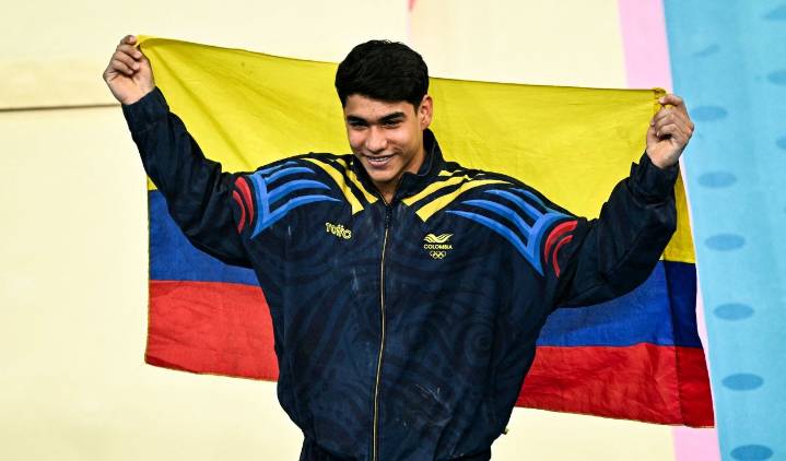 Colombia brilla en París: Ángel Barajas, subcampeón mundial