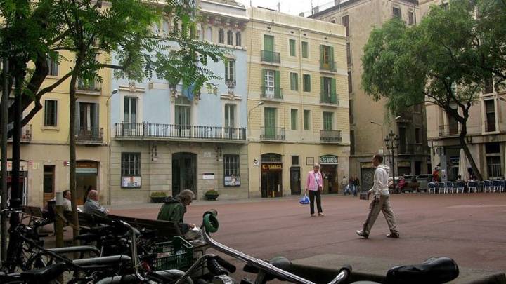 Ni Poblenou ni Sant Antoni, este es el barrio de Barcelona que enamora a dos turistas argentinas: "Es increíble"