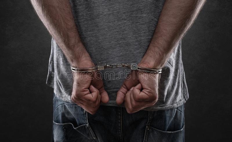 Central Kashmir: Young Drug Peddler Arrested by Police