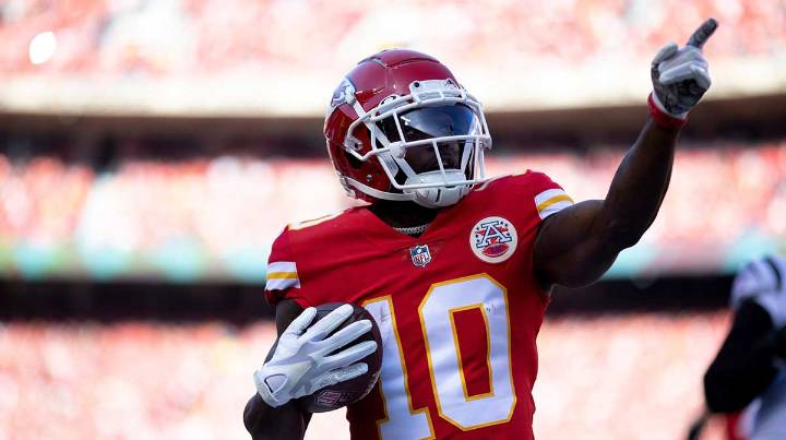 LeSean McCoy calls for Tyreek Hill reunion with Chiefs
