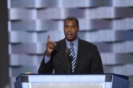 Deadspin | Former NBA player Jason Collins treated for brain tumor
