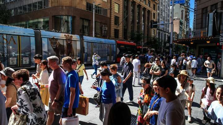 Unemployment rate holds steady at 4.2 per cent in August, solidifying chances the RBA will hold rates in September