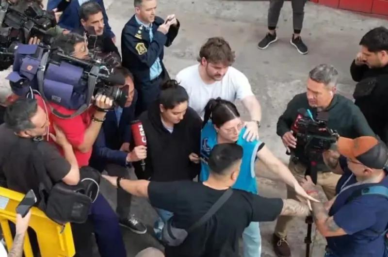 Triple crimen: Detuvieron a la sobrina de Lázaro Sotacuro por el traslado de las jóvenes desaparecidas