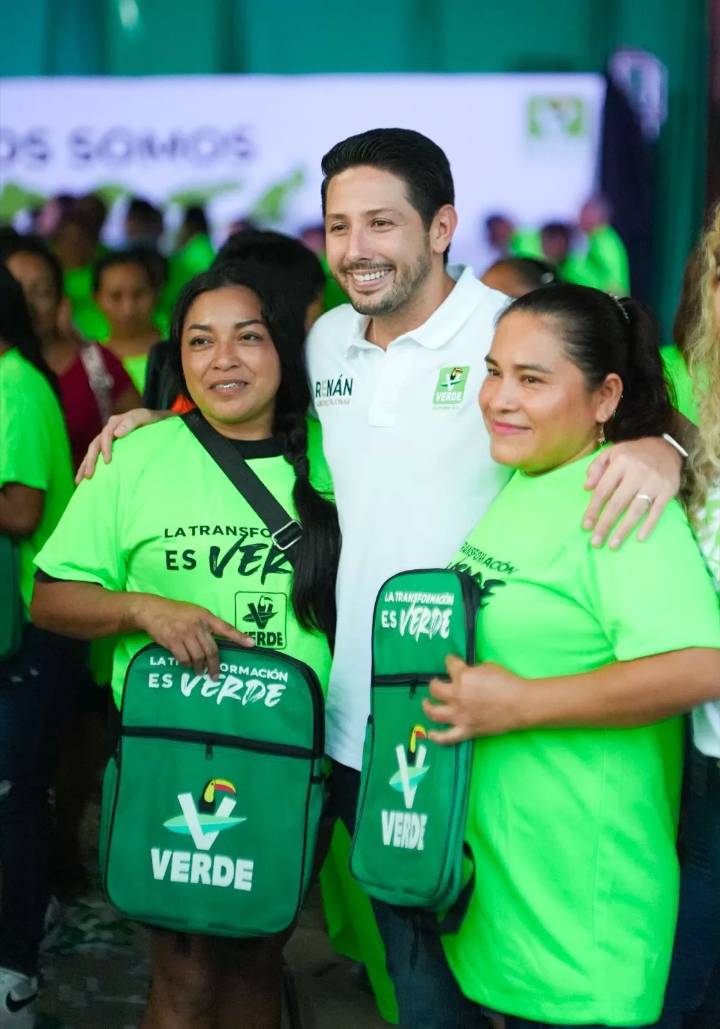 Renán Sánchez Tajonar inicia en Bacalar la entrega de kits a la militancia del Partido Verde en Quintana Roo