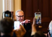 Shutdown standoff deepens ahead of crucial meeting at the White House