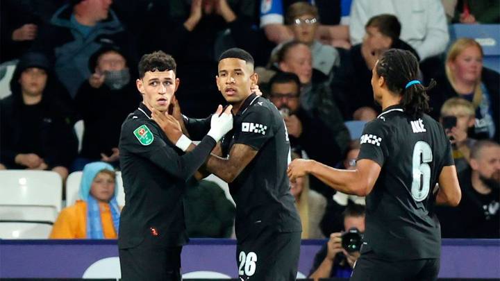Manchester City festejó ante Huddersfield y avanzó de fase en la Copa de la Liga