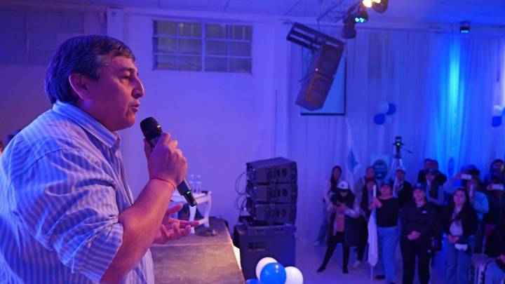 Quintriqueo destacó que Más por Neuquén es el único partido que no tiene jefes nacionales